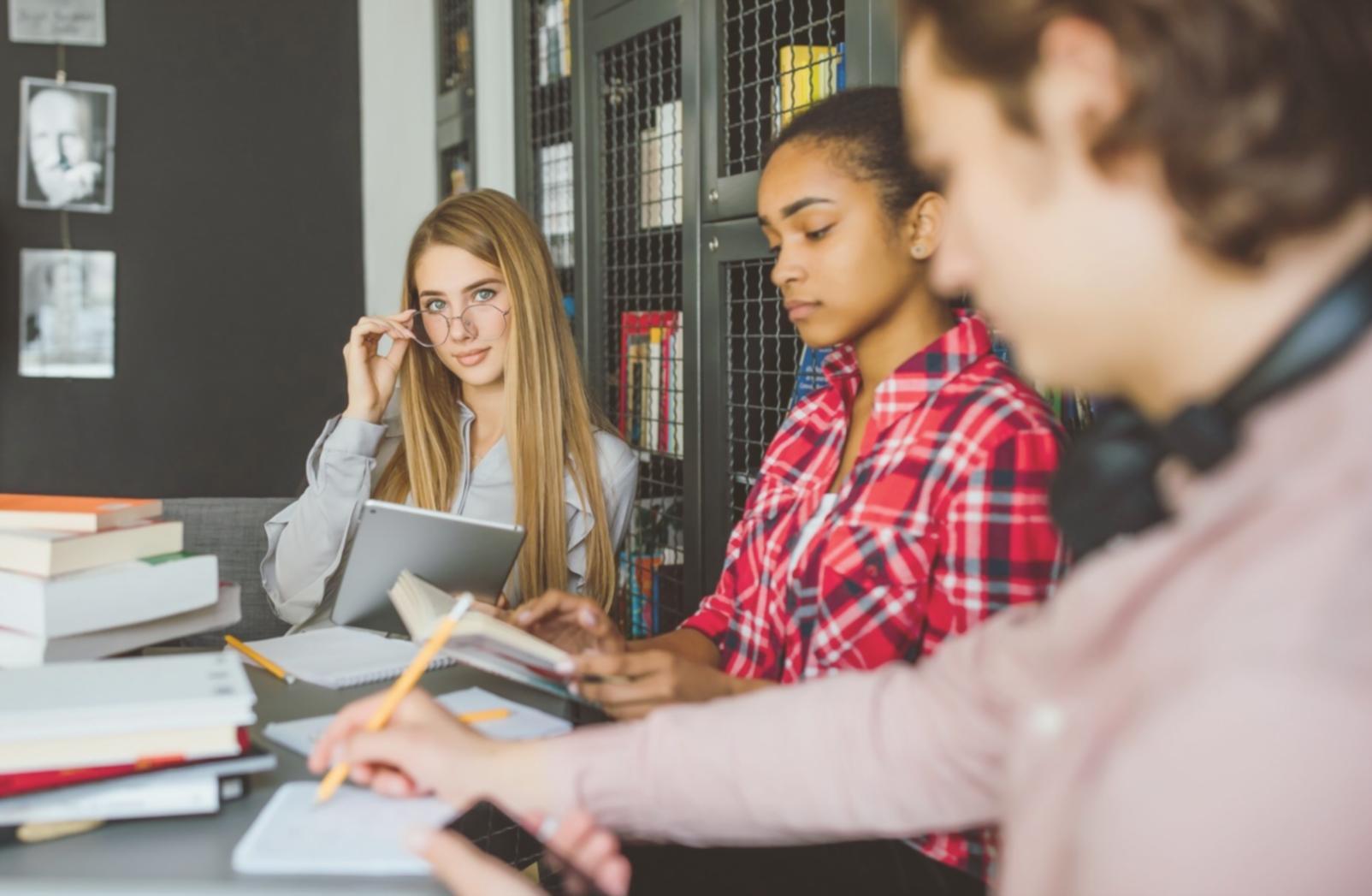 Kleingruppenarbeit mit individueller Betreuung